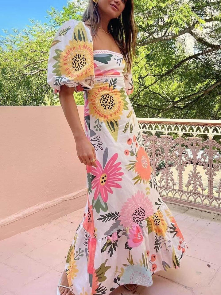Ivy | Abito Maxi a Stampa Floreale con Scollatura Quadrata per le Vacanze