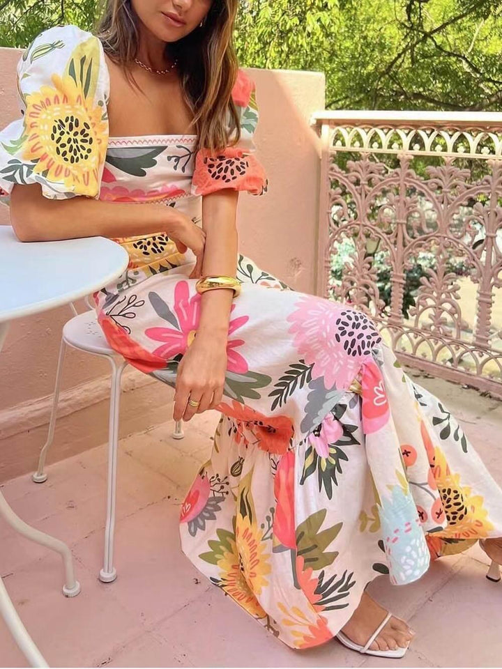Ivy | Abito Maxi a Stampa Floreale con Scollatura Quadrata per le Vacanze