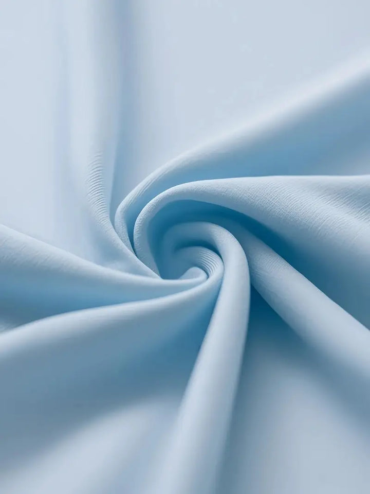 T-shirt alla moda a maniche corte