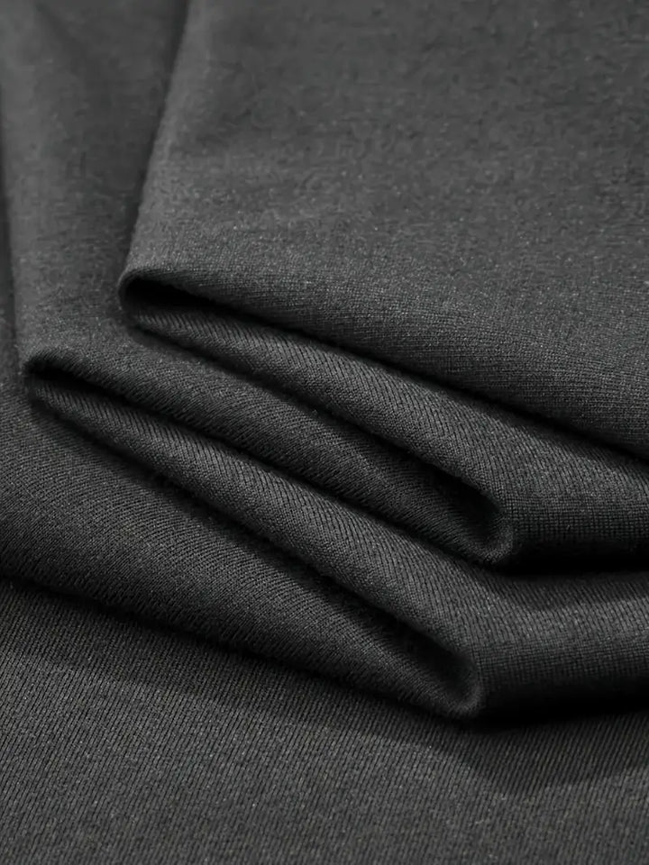 T-shirt alla moda a maniche corte