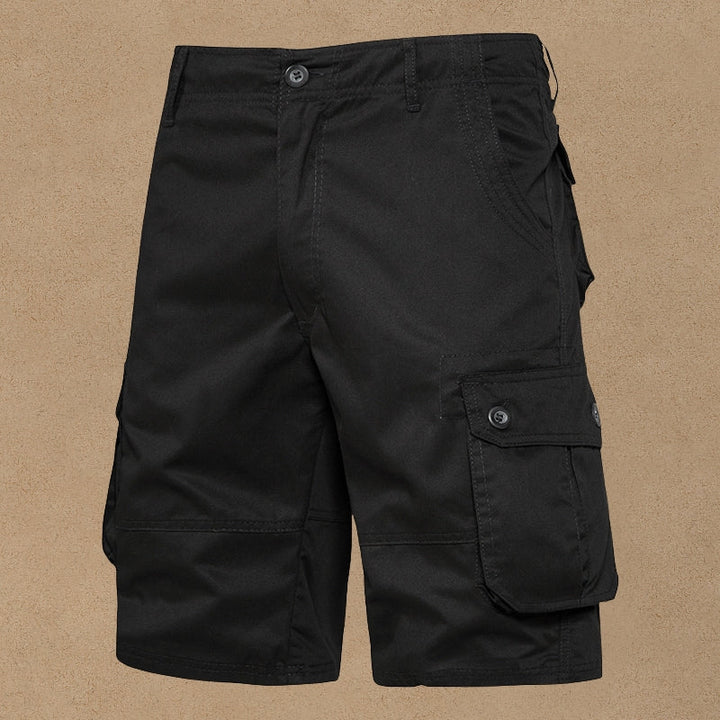 Pantaloni corti estivi comodi con molteplici tasche