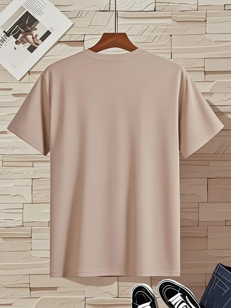 T-shirt alla moda a maniche corte
