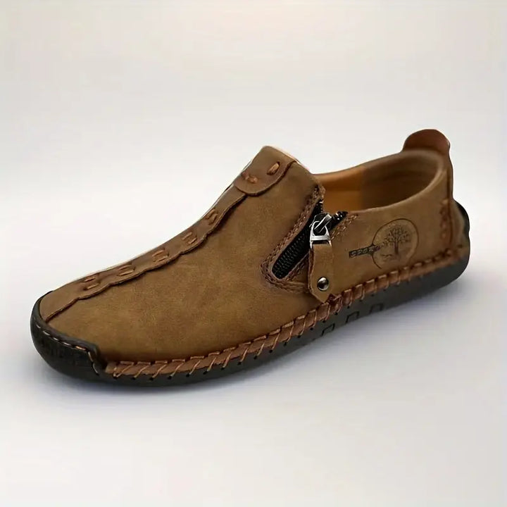 Eleganti scarpe formali in pelle