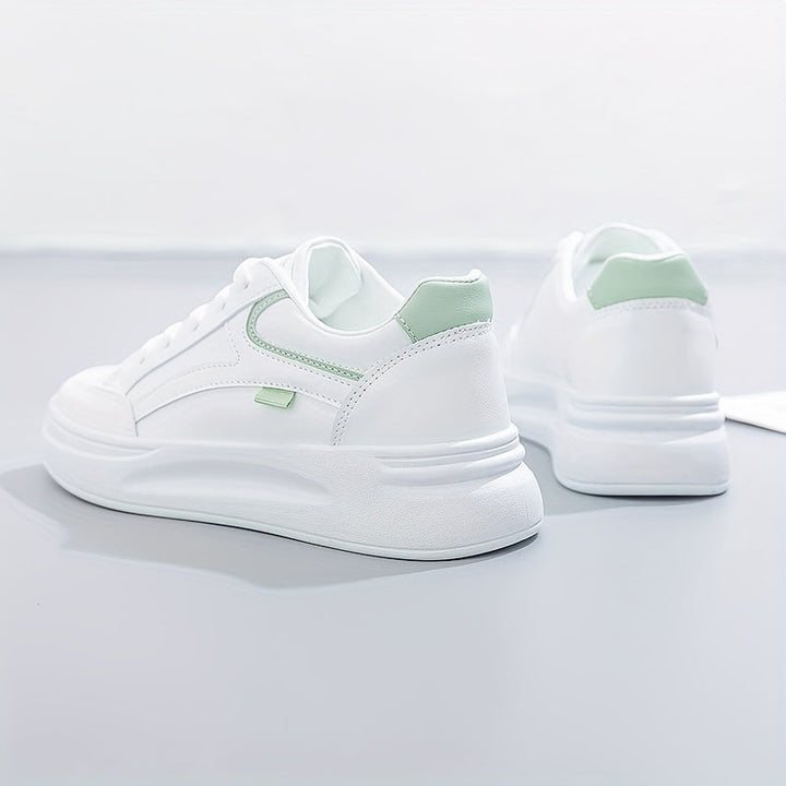 Sneakers bianche chic comfort leggero