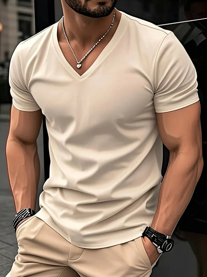 T-shirt alla moda a maniche corte