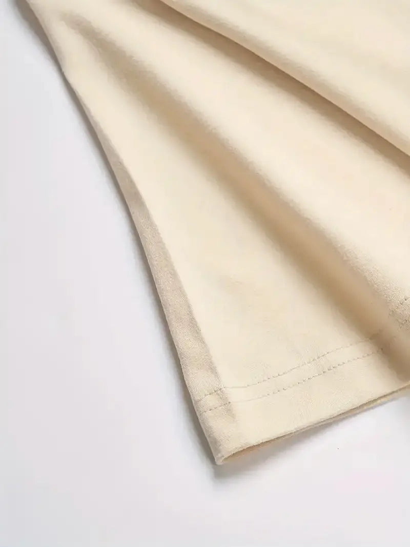 T-shirt alla moda a maniche corte