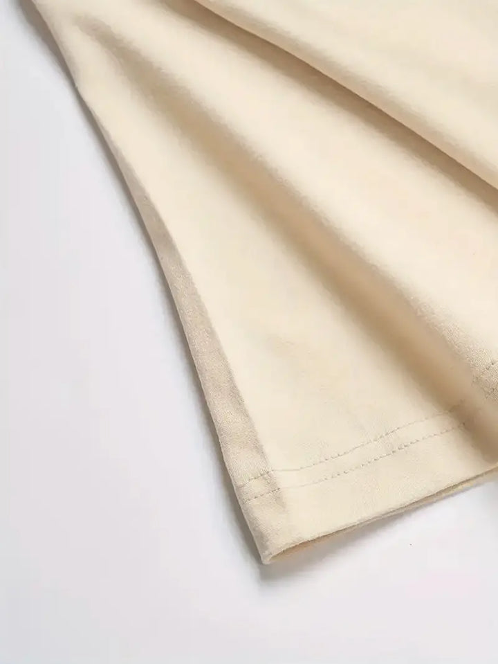 T-shirt alla moda a maniche corte