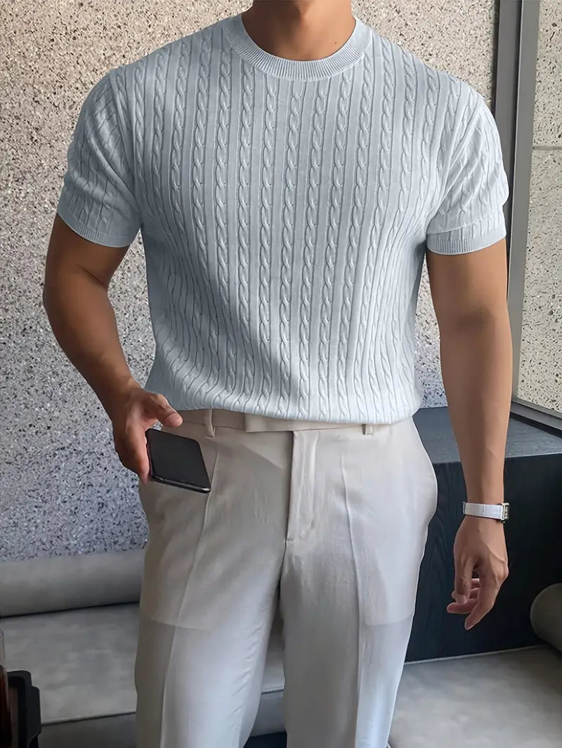 Pull elegante in maglia