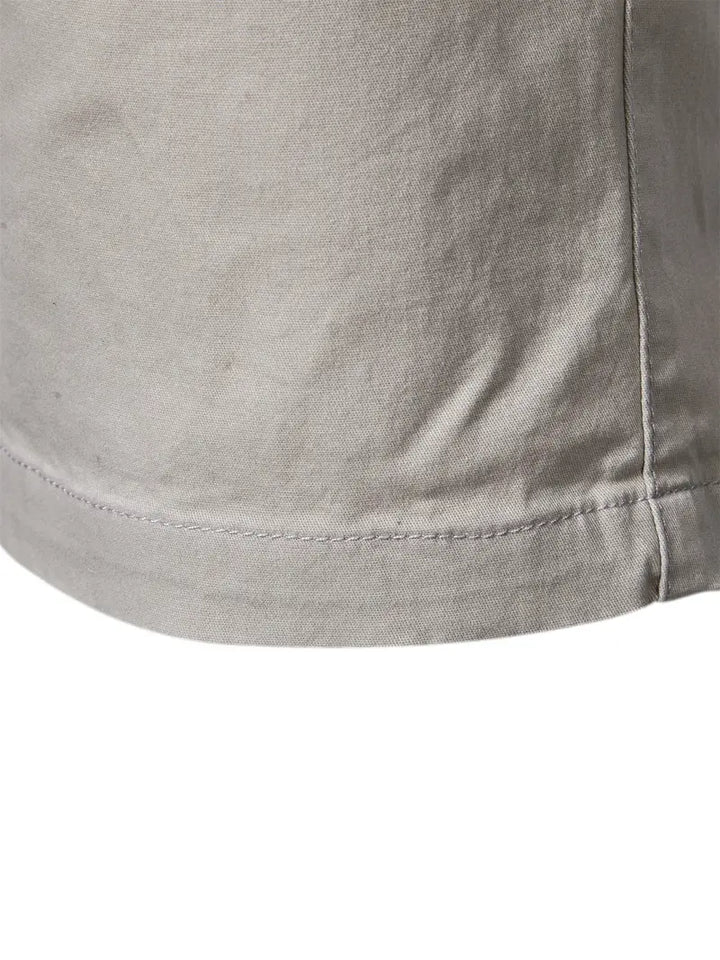 Pantaloni corti in cotone con tasche