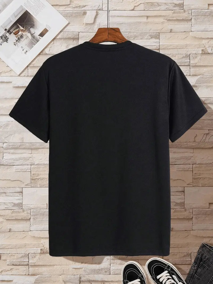 T-shirt alla moda a maniche corte